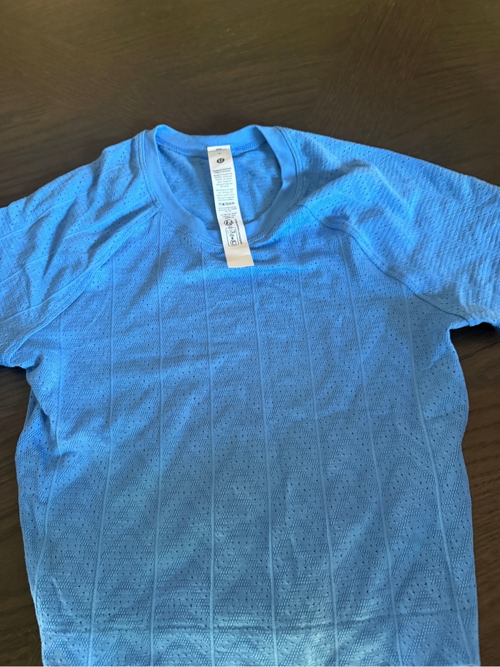 lululemon athletica Women's Light Blue Perforated Short Sleeve Tee